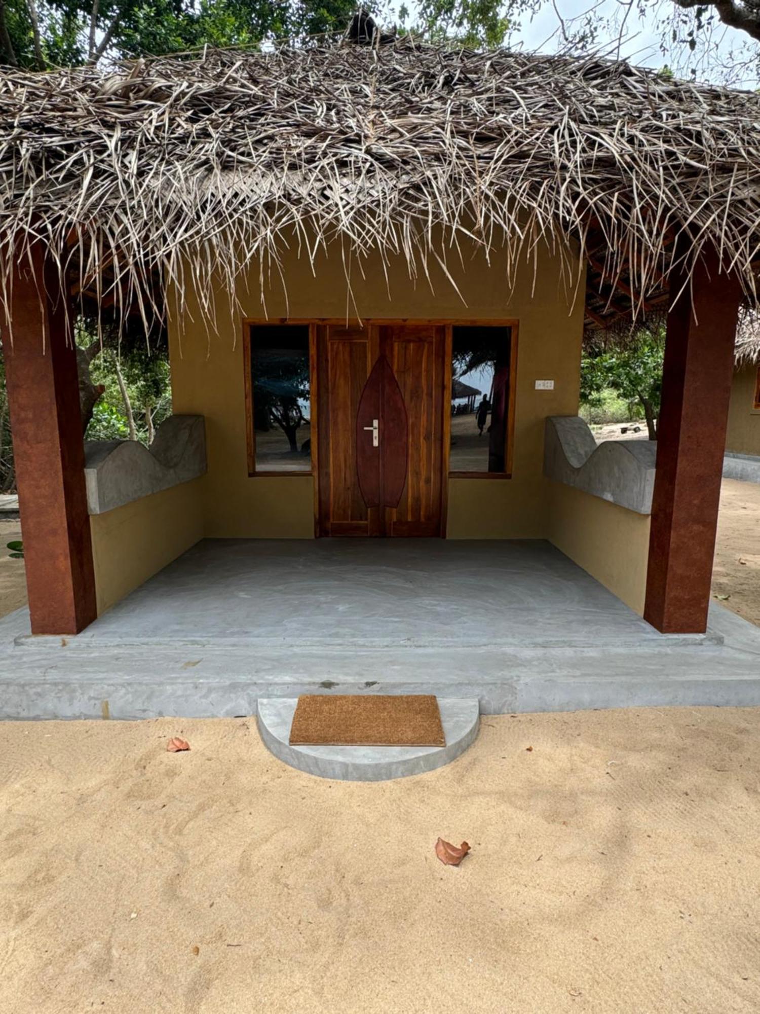 Peanut Farm Surf And Wild Resort - Arugambay Аругам Бей Екстериор снимка