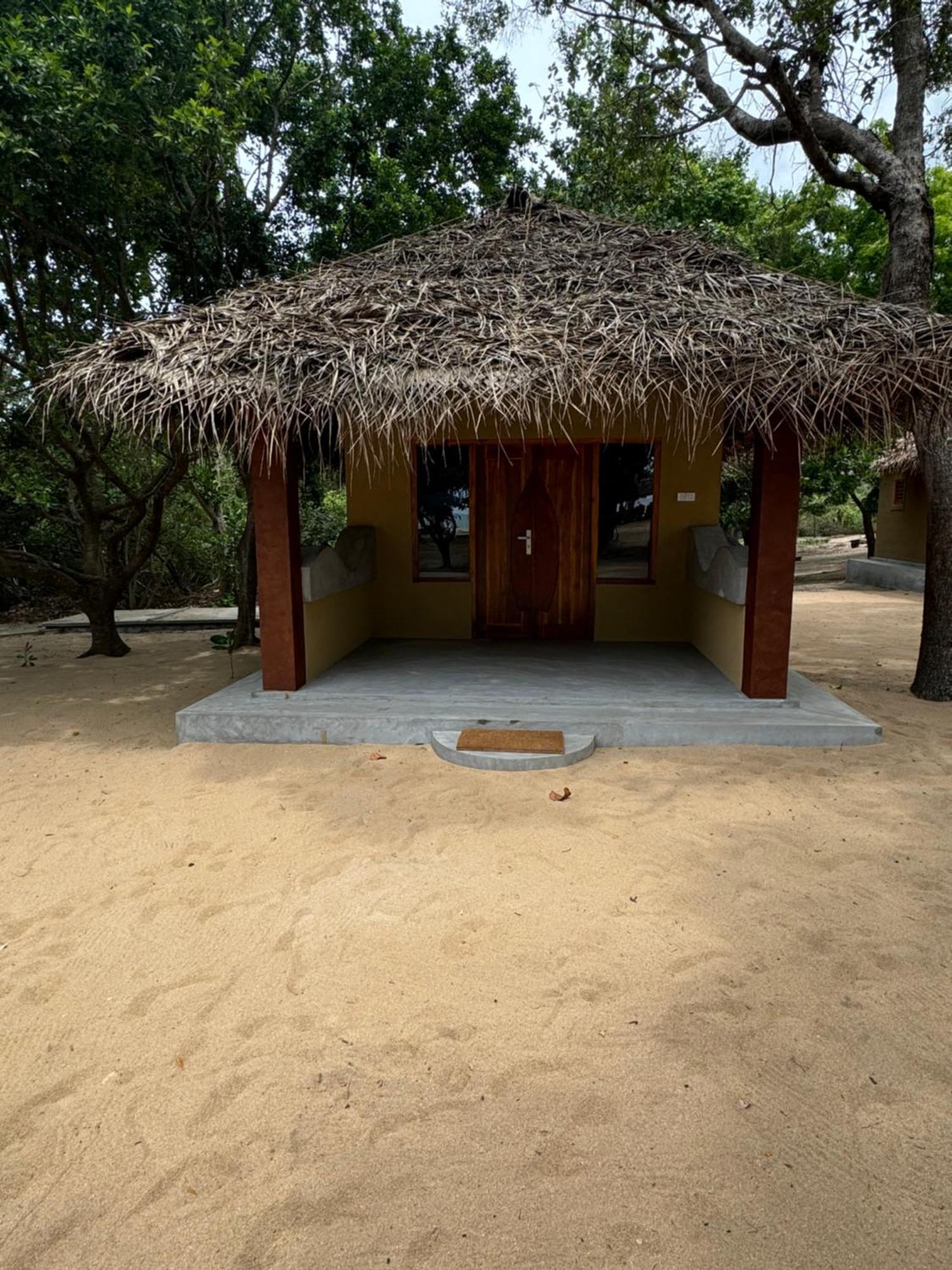 Peanut Farm Surf And Wild Resort - Arugambay Аругам Бей Екстериор снимка
