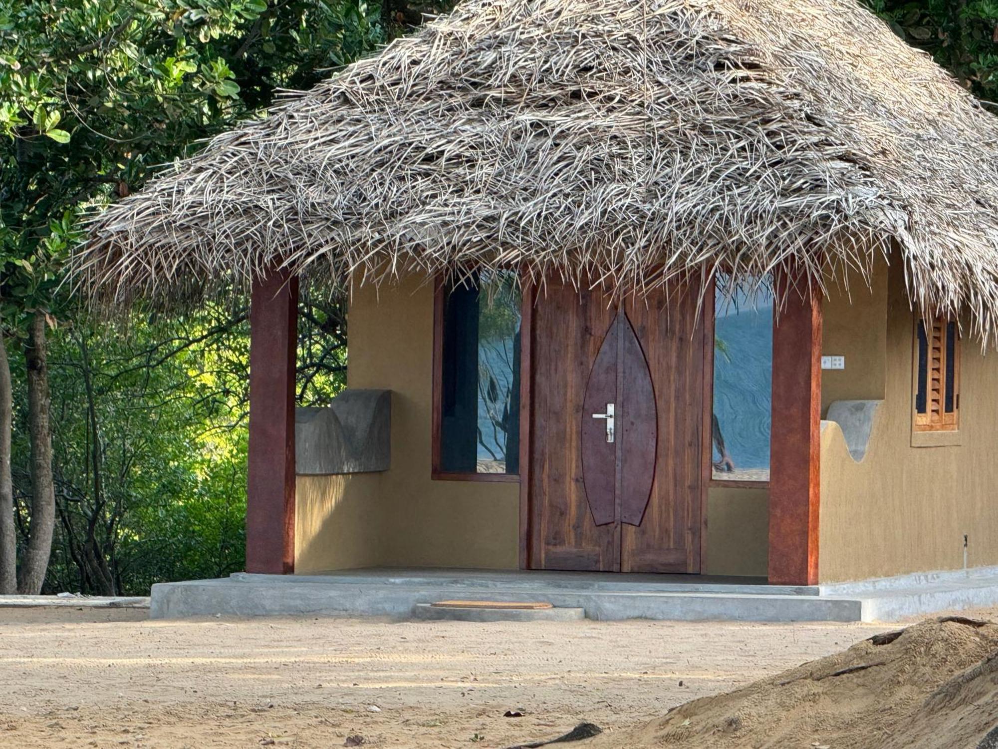 Peanut Farm Surf And Wild Resort - Arugambay Аругам Бей Екстериор снимка