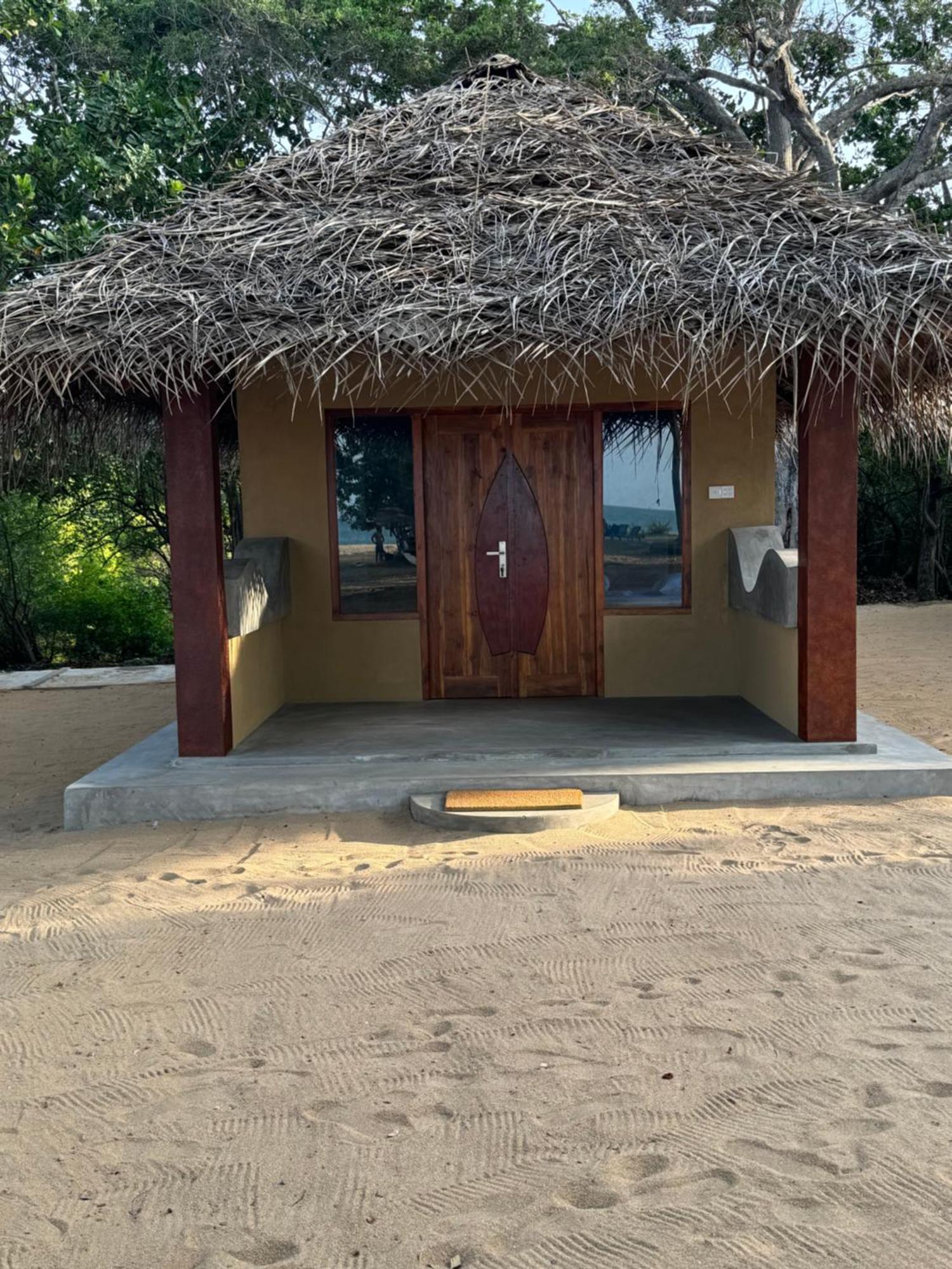 Peanut Farm Surf And Wild Resort - Arugambay Аругам Бей Екстериор снимка